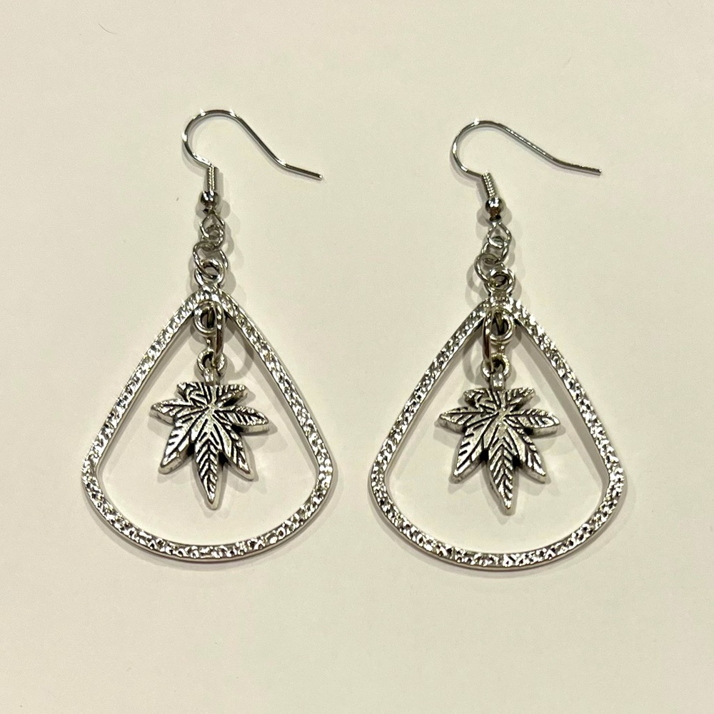 Pot leaf charm teardrop earrings